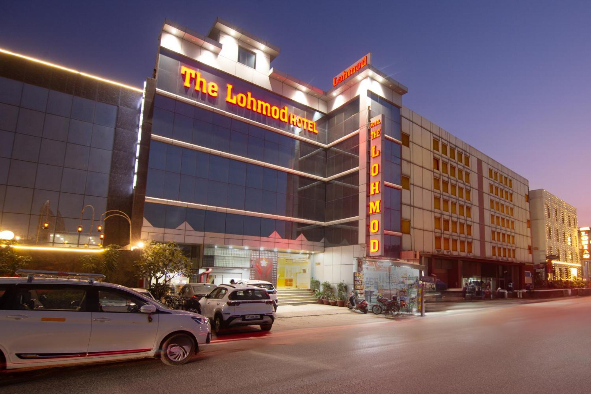 Hotel Lohmod At National Highway 8 - Free Airport Transffer New Delhi Extérieur photo