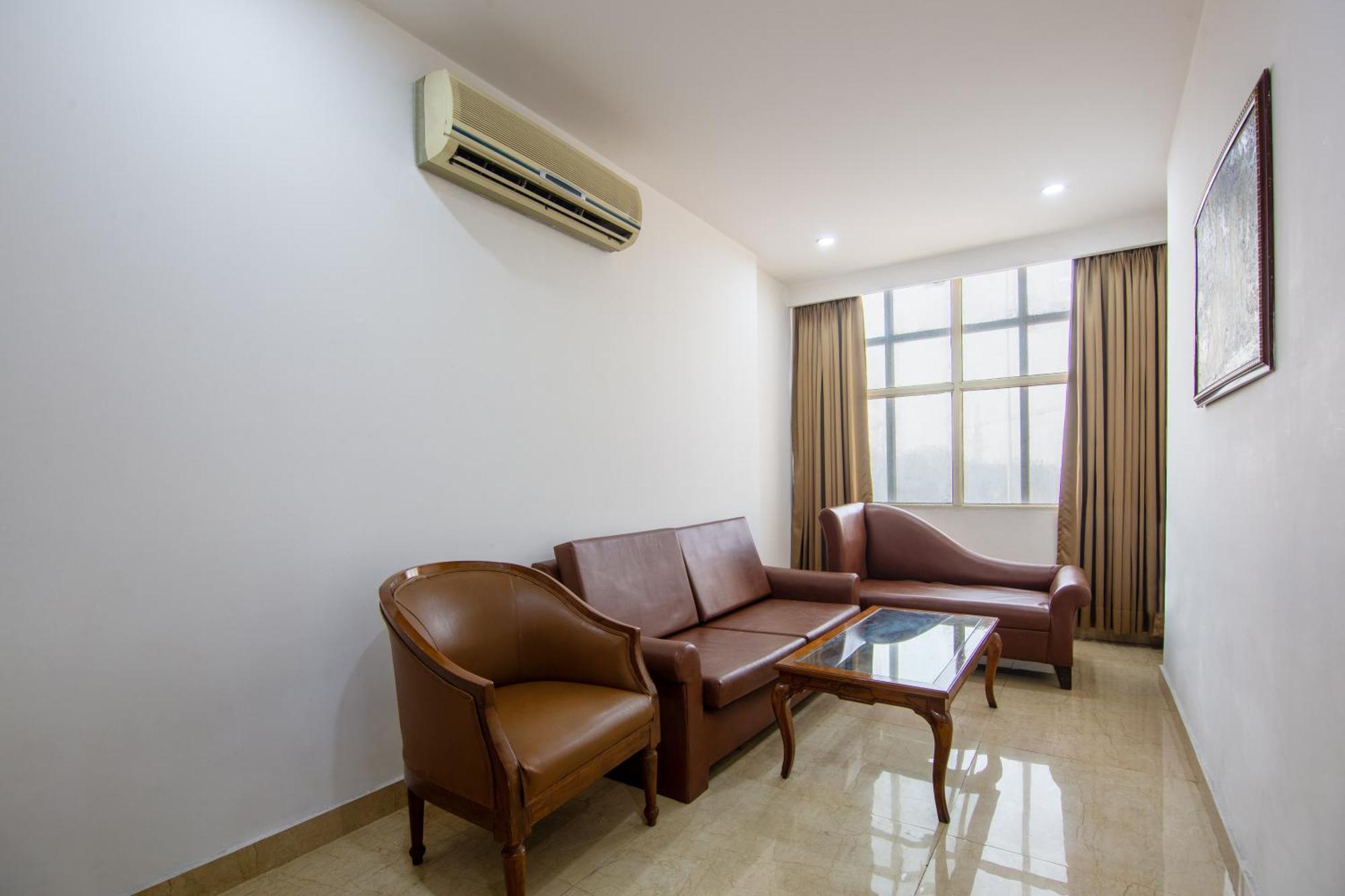 Hotel Lohmod At National Highway 8 - Free Airport Transffer New Delhi Extérieur photo