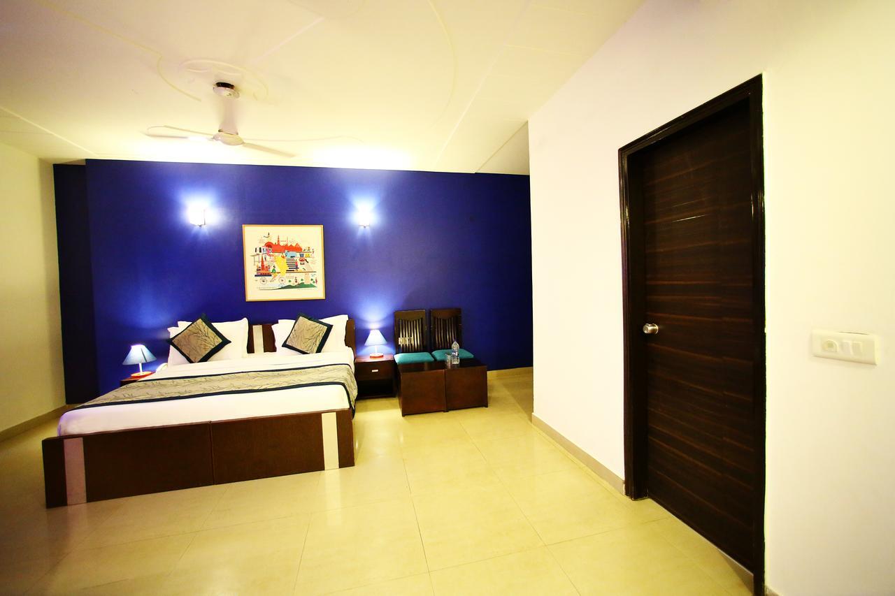 Hotel Lohmod At National Highway 8 - Free Airport Transffer New Delhi Extérieur photo